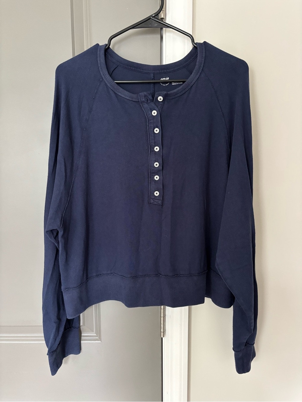 Aerie Cropped Long Sleeve Top